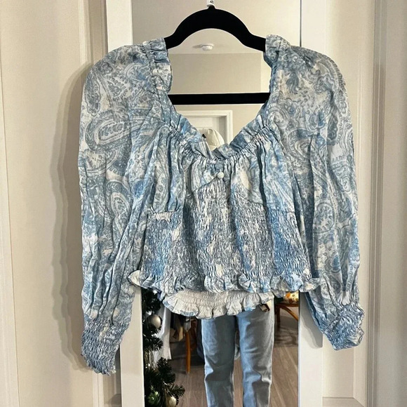 402 Faithful The Brand Blue and White Ruched Blouse Size Medium Color Blue White - Picture 1 of 5